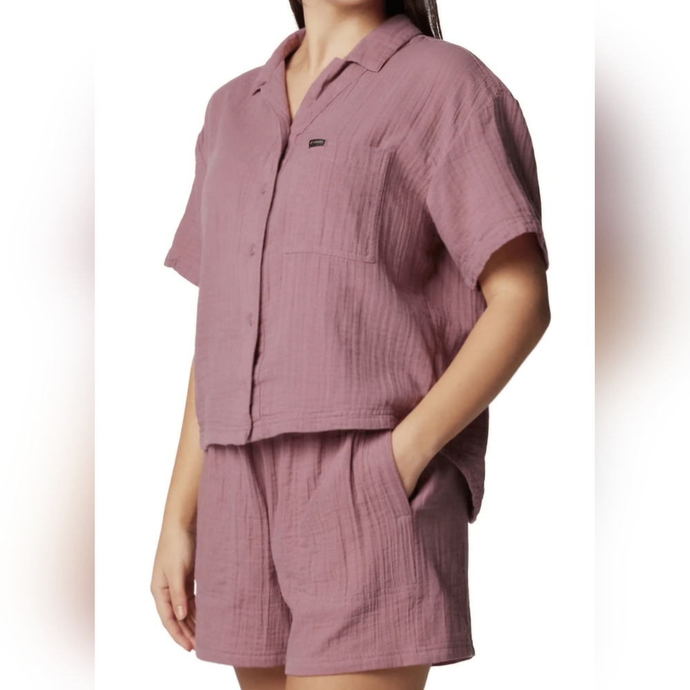 COLUMBIA Holly Hideaway Breezy Short Sleeve Top - Size M - Rose - (NWT)